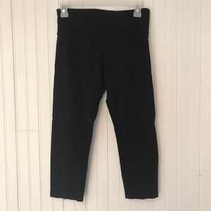 lululemon Capris / Crop Pants 6